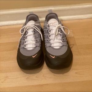 ⬇️50% NIKE AirMax axis 98